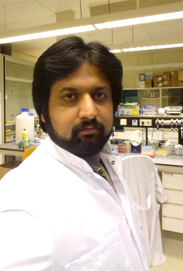 DR PROF YASIR RATHER PROFESSOR PHOTOS visual data 6