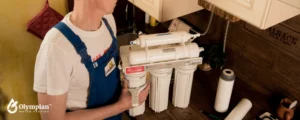 plumber changing water filter 2