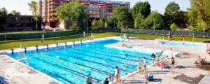 public pool