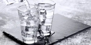 2 glasses of water
