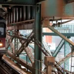 queens train at night