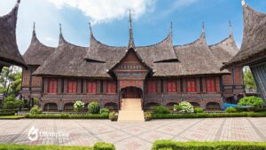 Can you drink tap water in Indonesia?